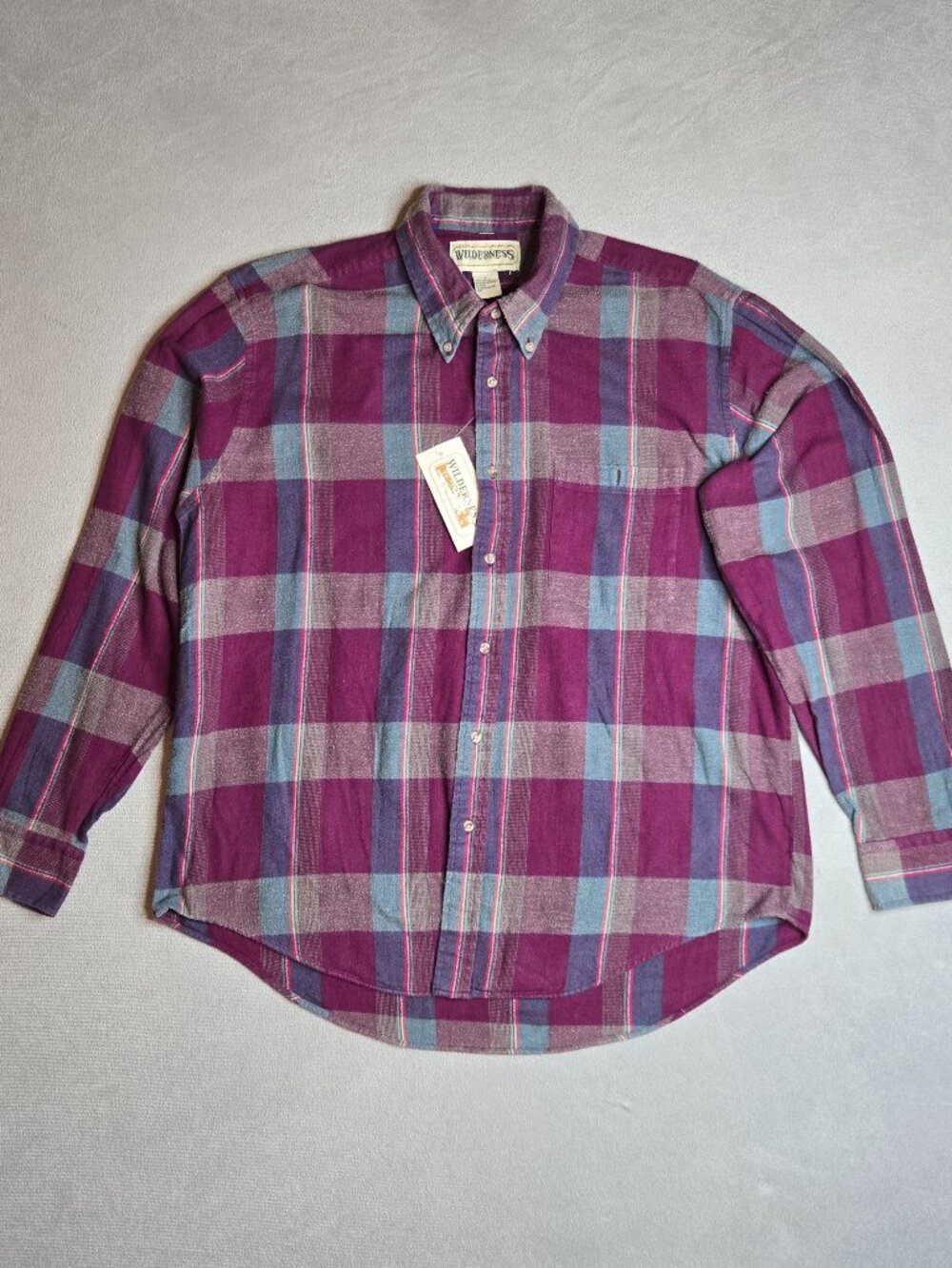 NWT Vintage Wilderness Plaid Flannel Shirt Long Sleeve Purple Grey Button Up